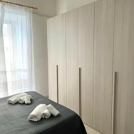 Lettings 公寓 *